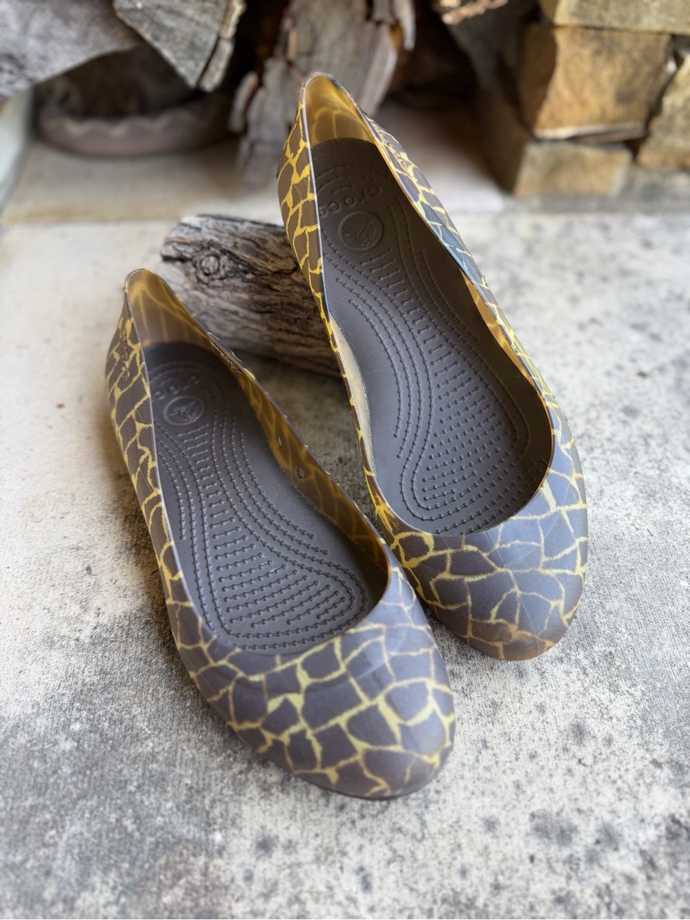 CROCS Giraffe-Print Ballet Flats Women’s Sz-8. F